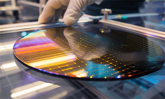 Showerhead匀气盘的技术创新与发展趋势